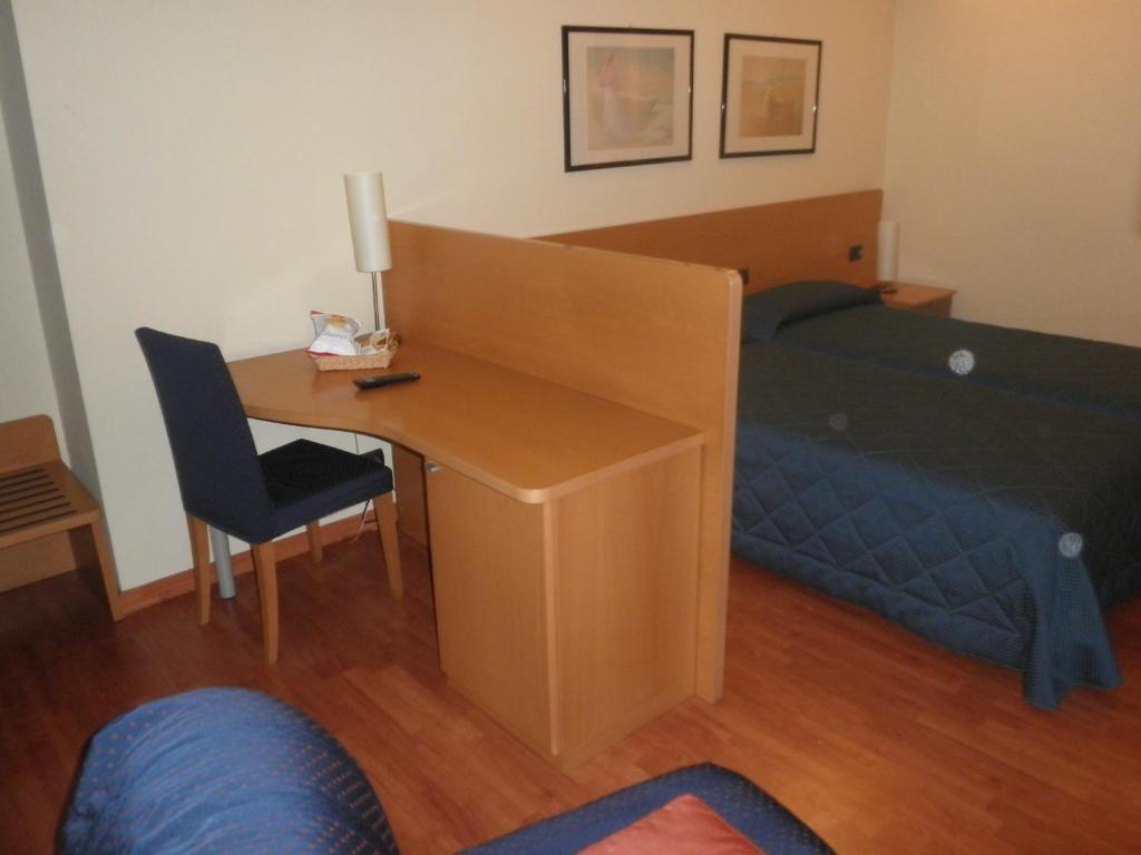 Hotel Selide Desio Rum bild