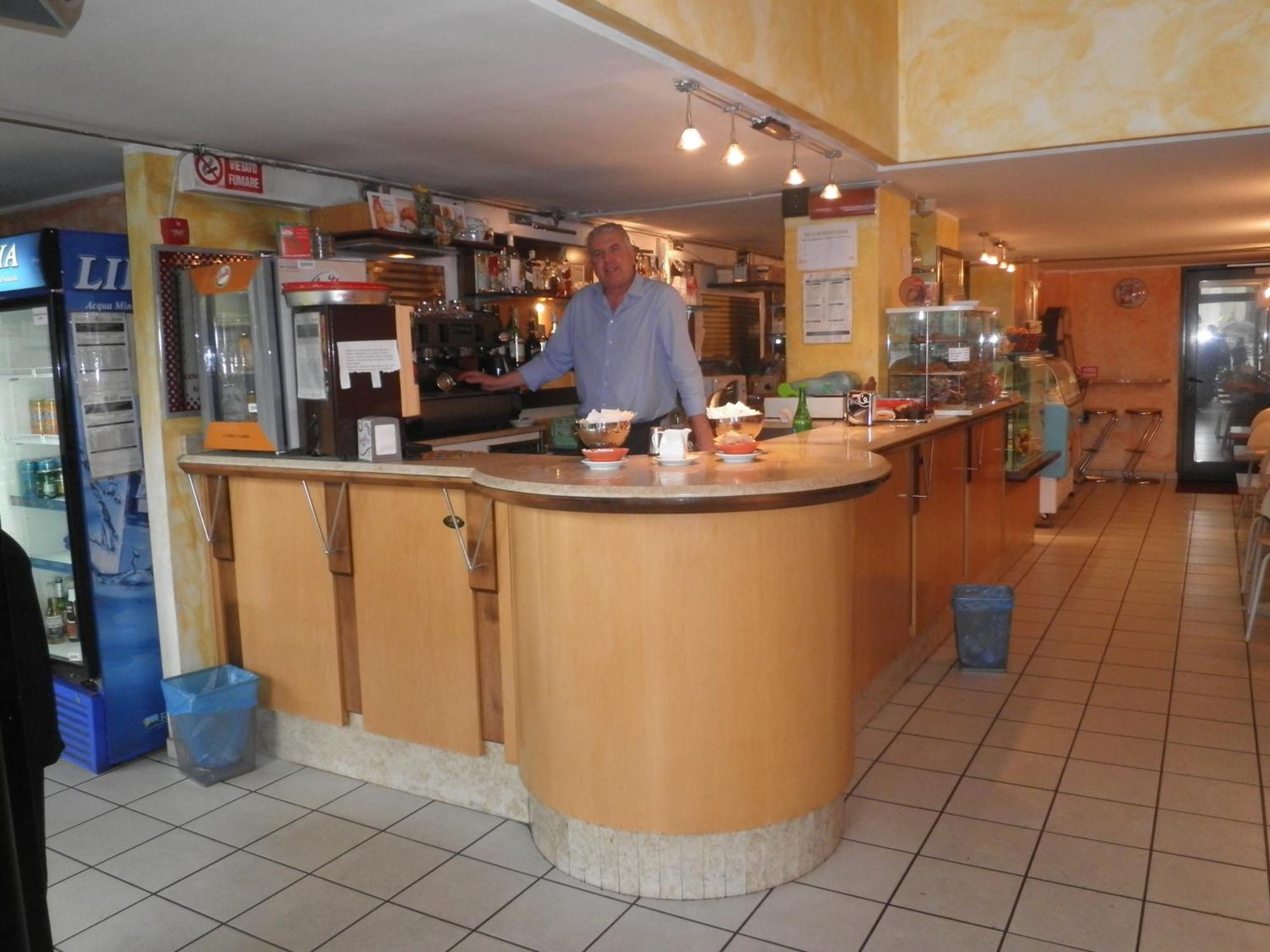 Hotel Selide Desio Exteriör bild
